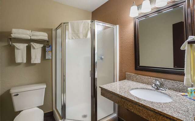 Quality Inn & Suites