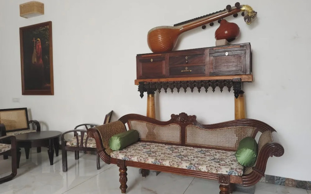 Bel Abri Colonial Living
