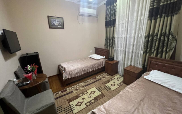 Ziyo Fayz Hotel