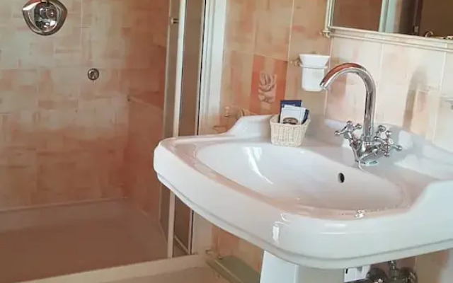 Maison Brinati Bed and Breakfast