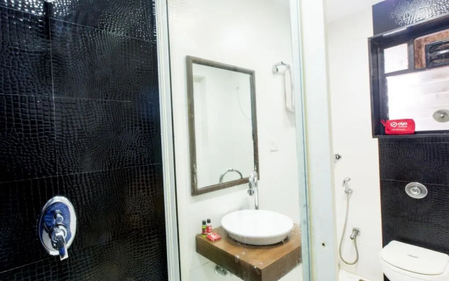 OYO 690 Apartment Powai