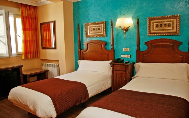 Hostales Victoria I Y II