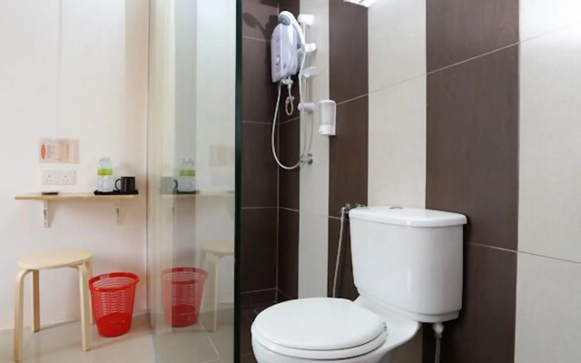 1 Hotel Taman Connaught