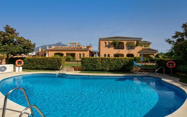 Excellent location 2 bed Apt in Puerto Golf RDR244
