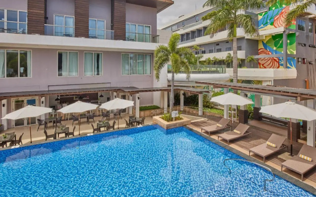 Stay Near Private Beach in Boracay