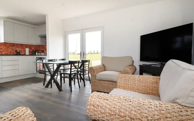 Atlantic Apartment