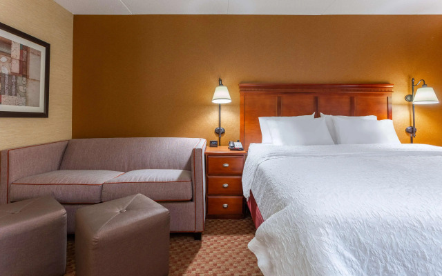 Hampton Inn Peoria-East At The River Boat Crossing