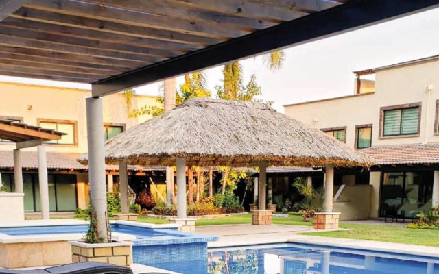 Tuscan Style Grove House