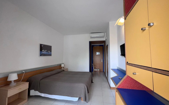 Villaggio African Beach