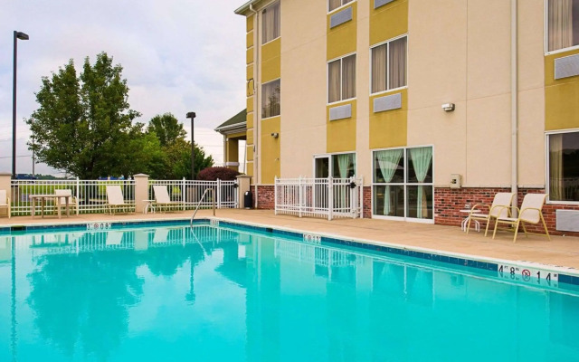 Quality Inn Spring Mills - Martinsburg North