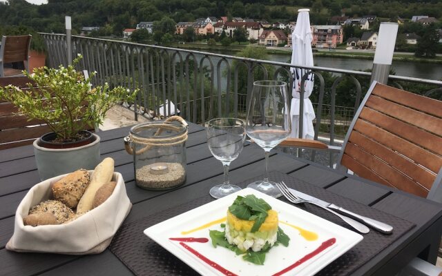 Hotel & Restaurant Zur Moselterrasse