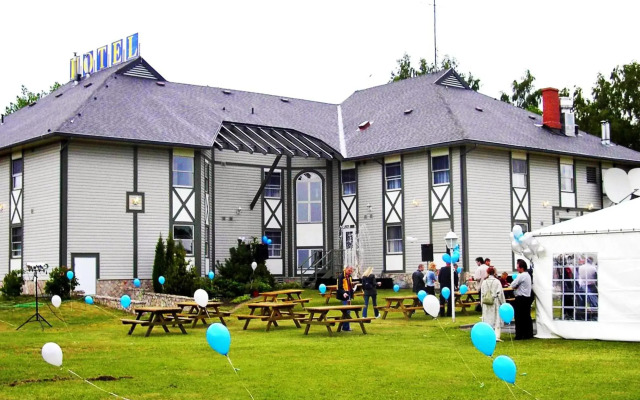 Airport Hotel Mara