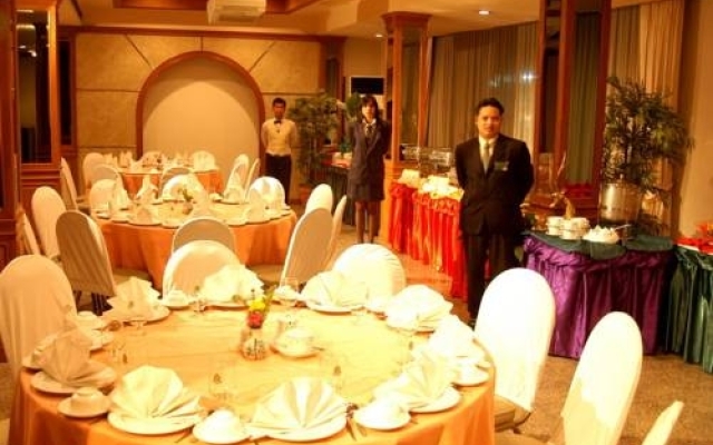 Royal Pacific