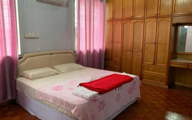 Shangrila House @ 香格里拉民宿