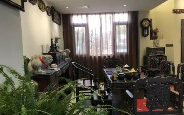 Shiping Xiaojia Bieyuan