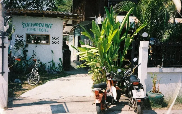 Green Hostel and Skate Park