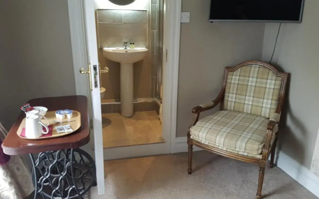 The Bounty Bar Guesthouse