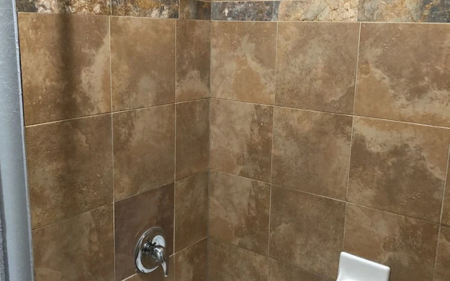 Symphony Inn and Suites