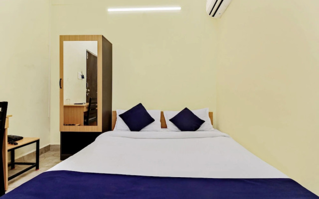 Silverkey Executive Stays 27824 Dharamkar Residency