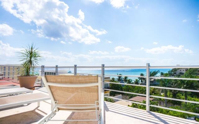 Abrazo Del Mar 3 Bedroom Condo