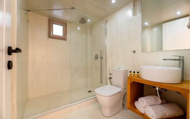 Centrio Fira Suites