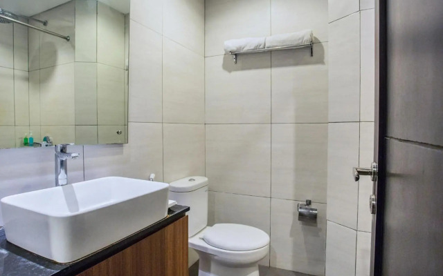 Capital O 1068 Grand Mirah Boutique Hotel