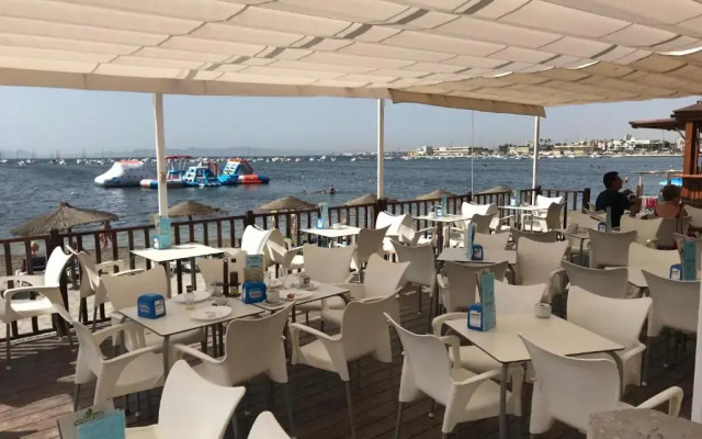 Playamar Iv Calle De La Rosalia 90A