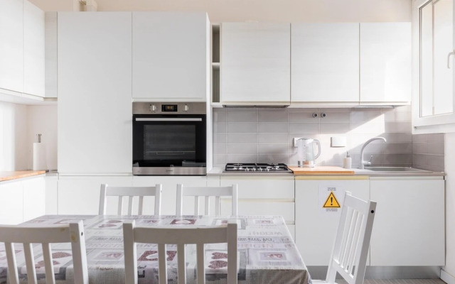 Charming Mazzini Apartment by Wonderful Italy