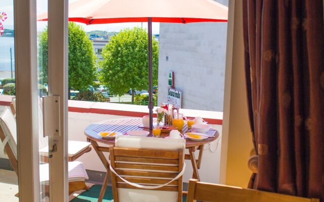 Seawinds Bed & Breakfast