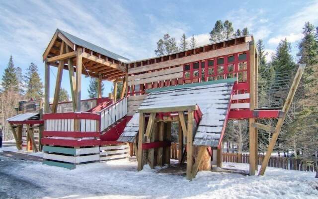 1 Bedroom Silvermill Rental in River Run Village Steps from the River Run Gondola