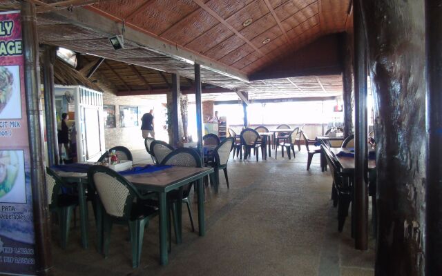 Blue Rock Beach Resort