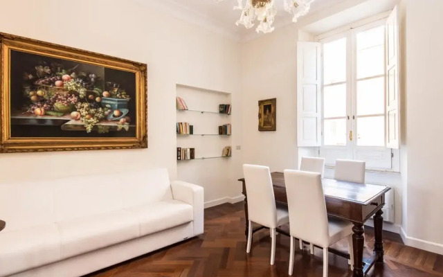 RSH Luxury Vatican Four Bedroom Apartment
