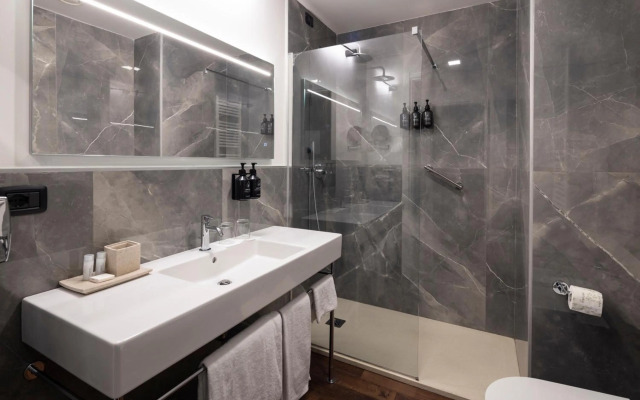 Siam Elegance Hotel & Spa