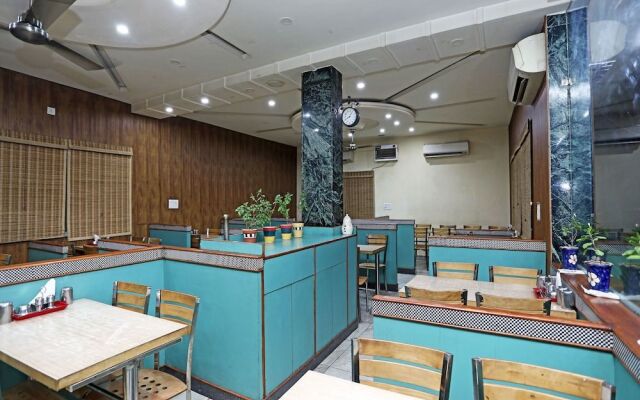 OYO 17408 Scindia Resorts And Hotels