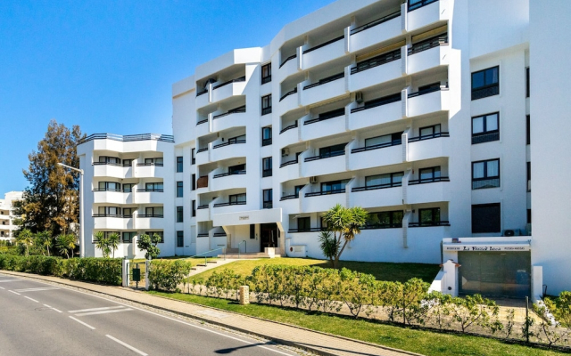 Vilamoura Sunny Apartment