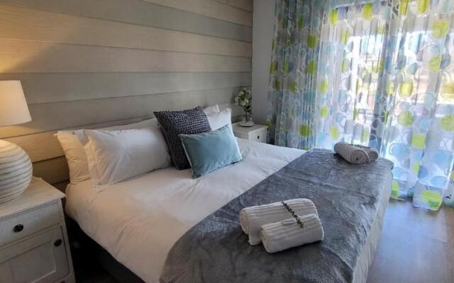 Rox and Sea Country Lodge