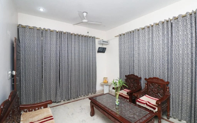 OYO 22764 Sun Hotel