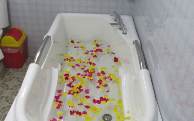 Win Star Hotel