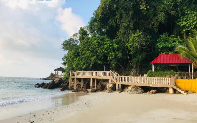 Kapas Coral Beach Resort