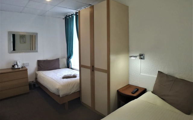 The Hopton Hotel