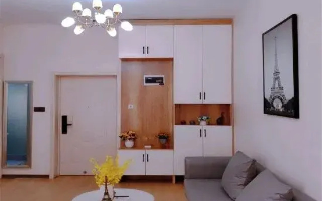 Yunshu Apartment