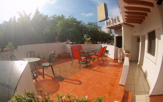 Hotel Hospedajes Del Rey