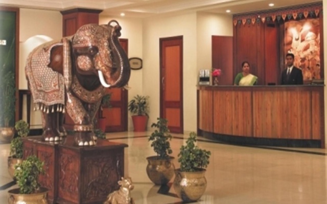 Renest Shraddha Inn - Shirdi – Lobby – Shirdi