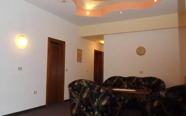 Family Hotel Nadejda