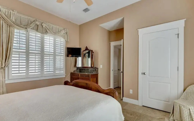 Mon Petit Chateau - Gulf Side - Sleeps 8