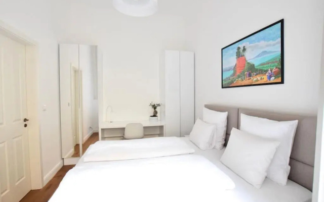 Luxury Apartment by Hi5 - Budapest Broadway