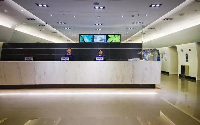 Plive Fly Aviation Theme Hotel