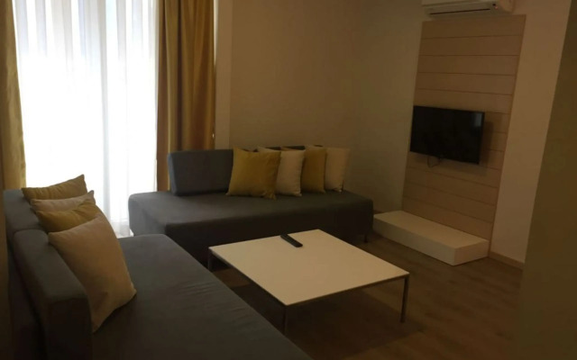 Boutique House Mim-A