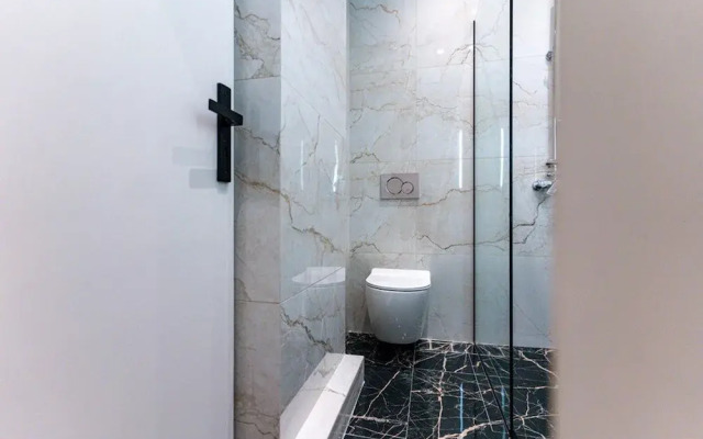 Elegant Flat 5 Walk to Metro Panormou