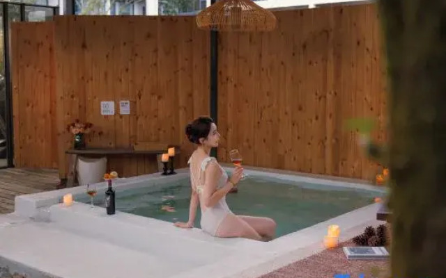 Qingyuan 21 Degrees Mountain Residence · Starry Sky Pool Peak Forest Secret Realm Mountain Residence